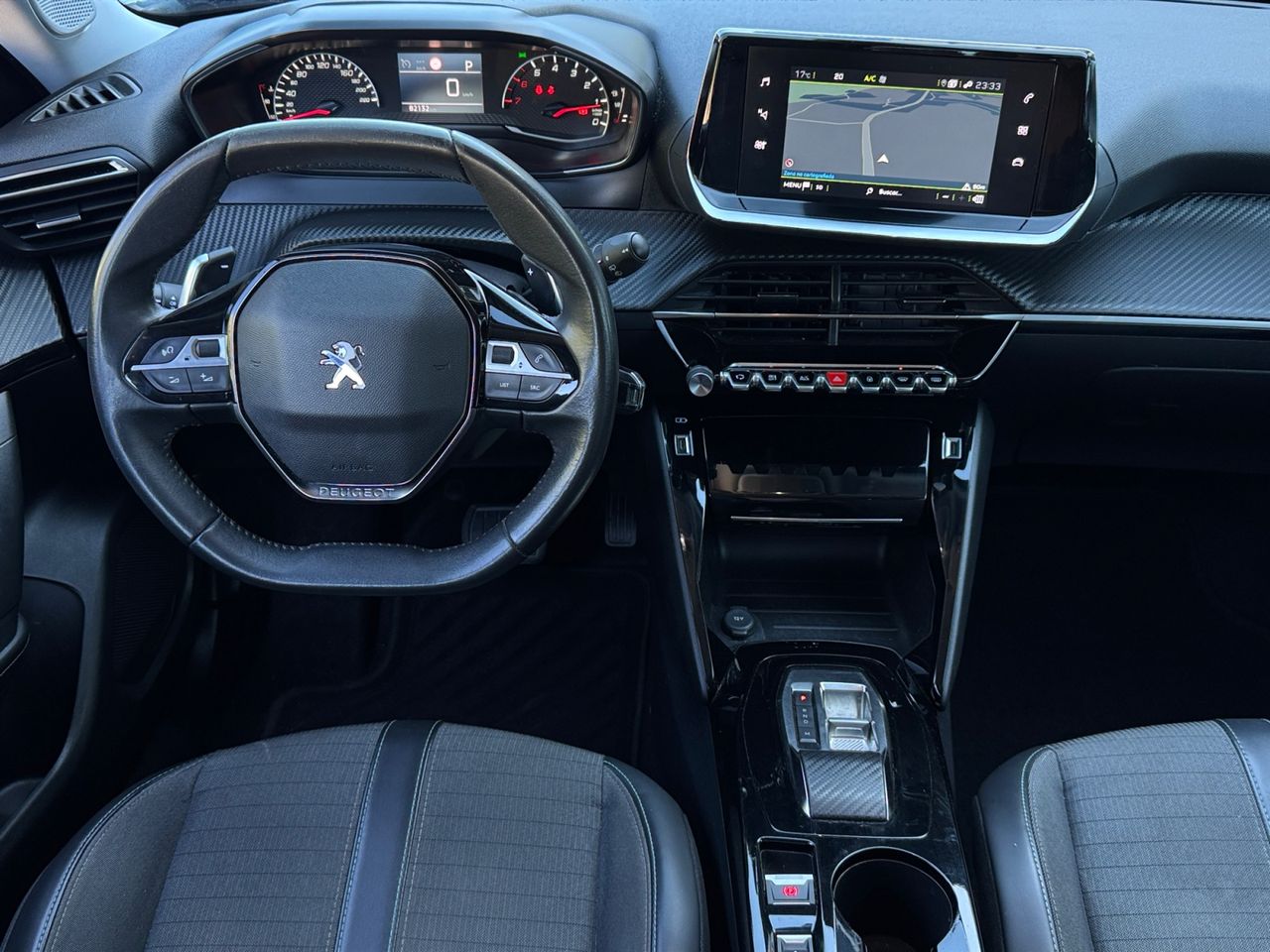 Peugeot 2008 ALLURE PURE TECH 130 CV EAT8 - Foto 2