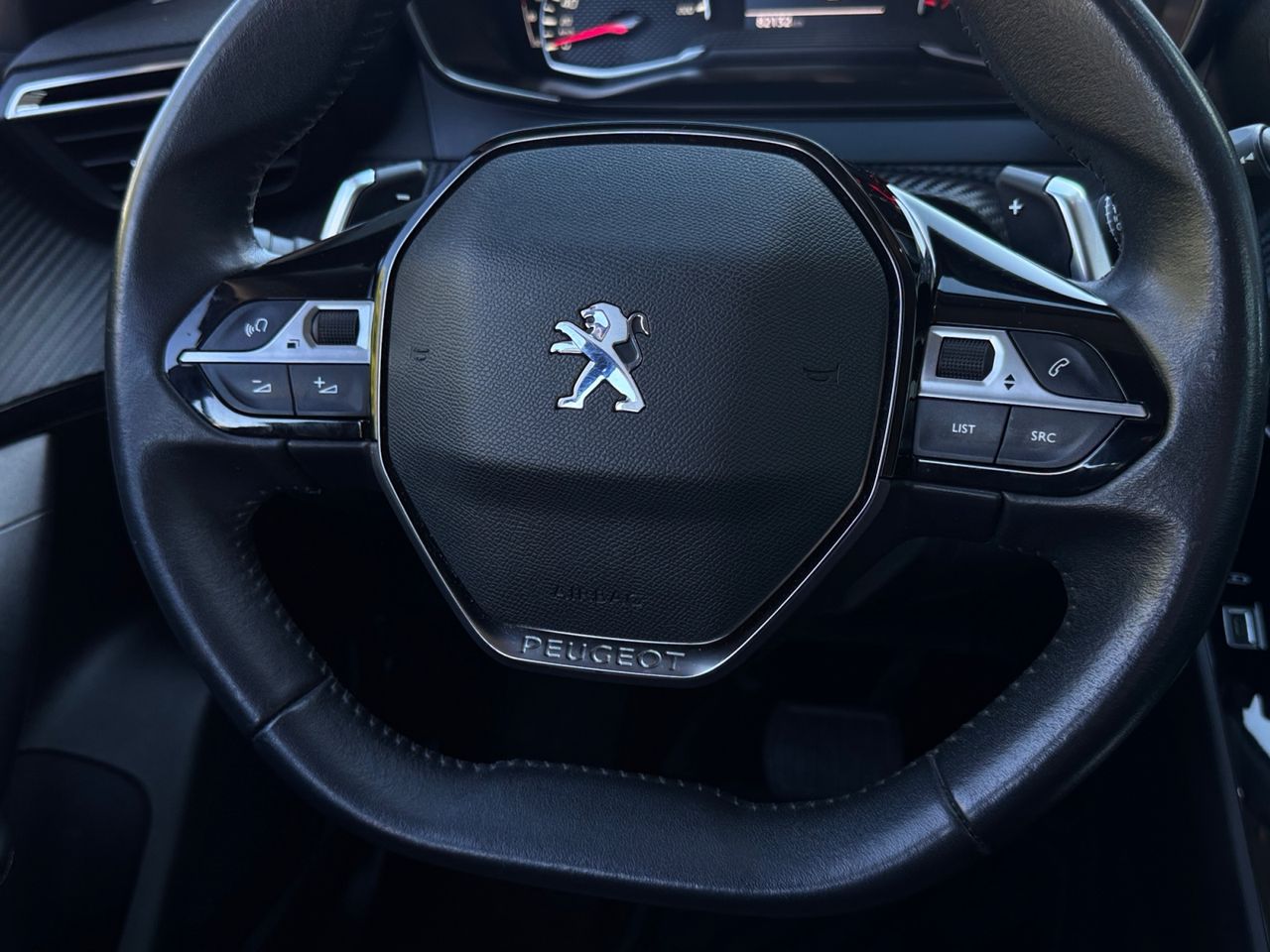 Peugeot 2008 ALLURE PURE TECH 130 CV EAT8 - Foto 2