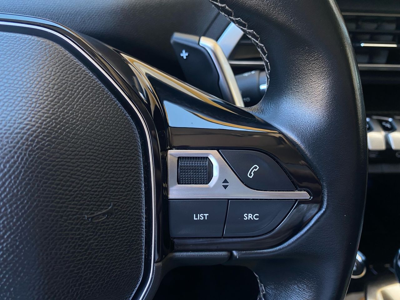Peugeot 3008 Hybrid ALLURE HYBRID 225 EAT8 - Foto 2