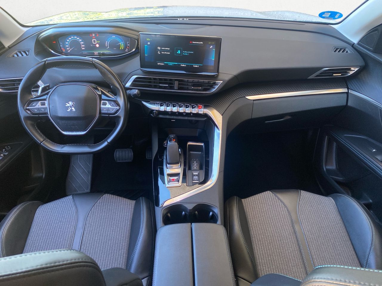 Peugeot 3008 Hybrid ALLURE HYBRID 225 EAT8 - Foto 2