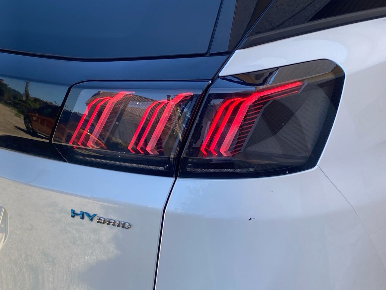 Peugeot 3008 Hybrid ALLURE HYBRID 225 EAT8 - Foto 2