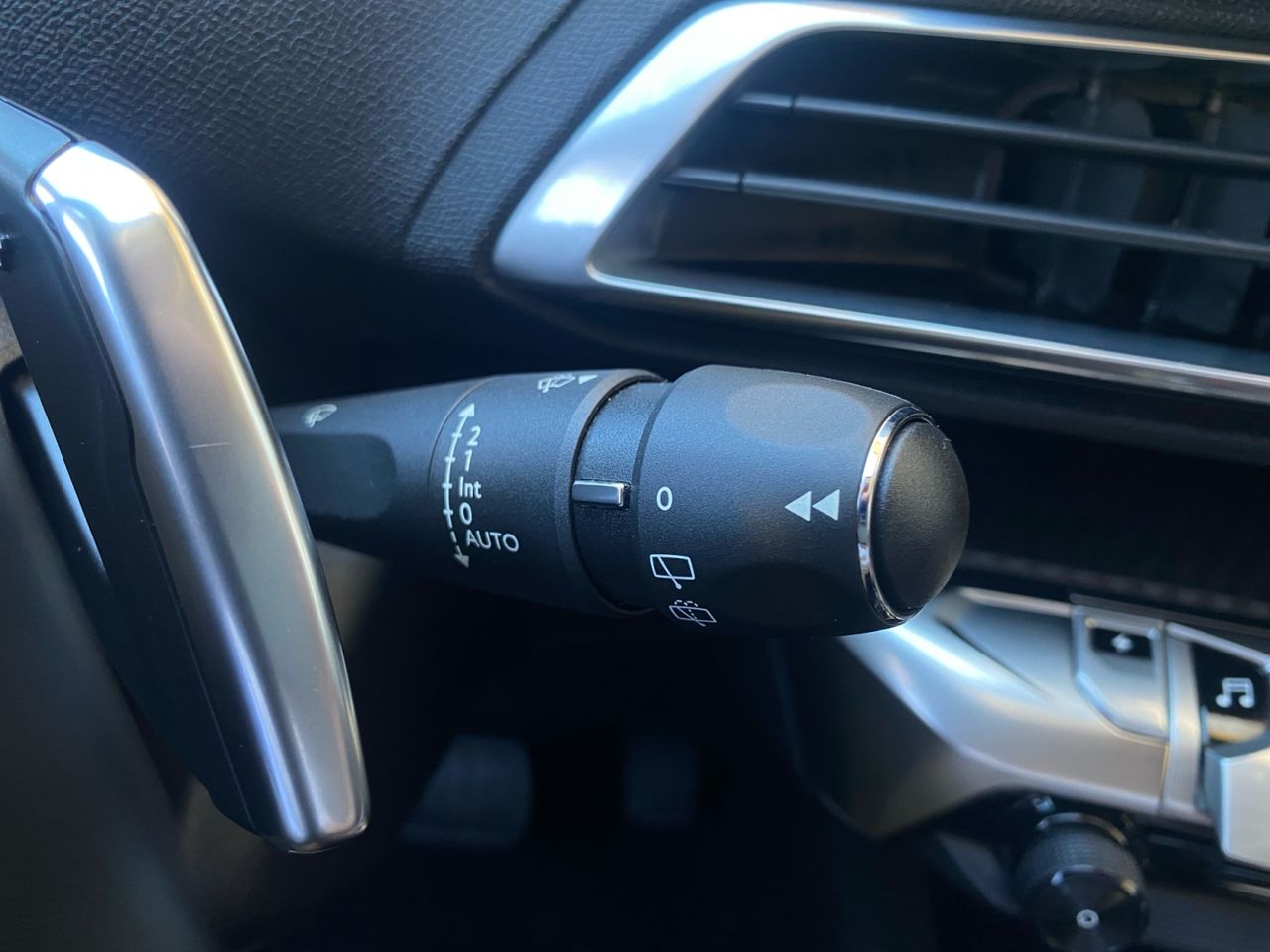 Peugeot 3008 Hybrid ALLURE HYBRID 225 EAT8 - Foto 2