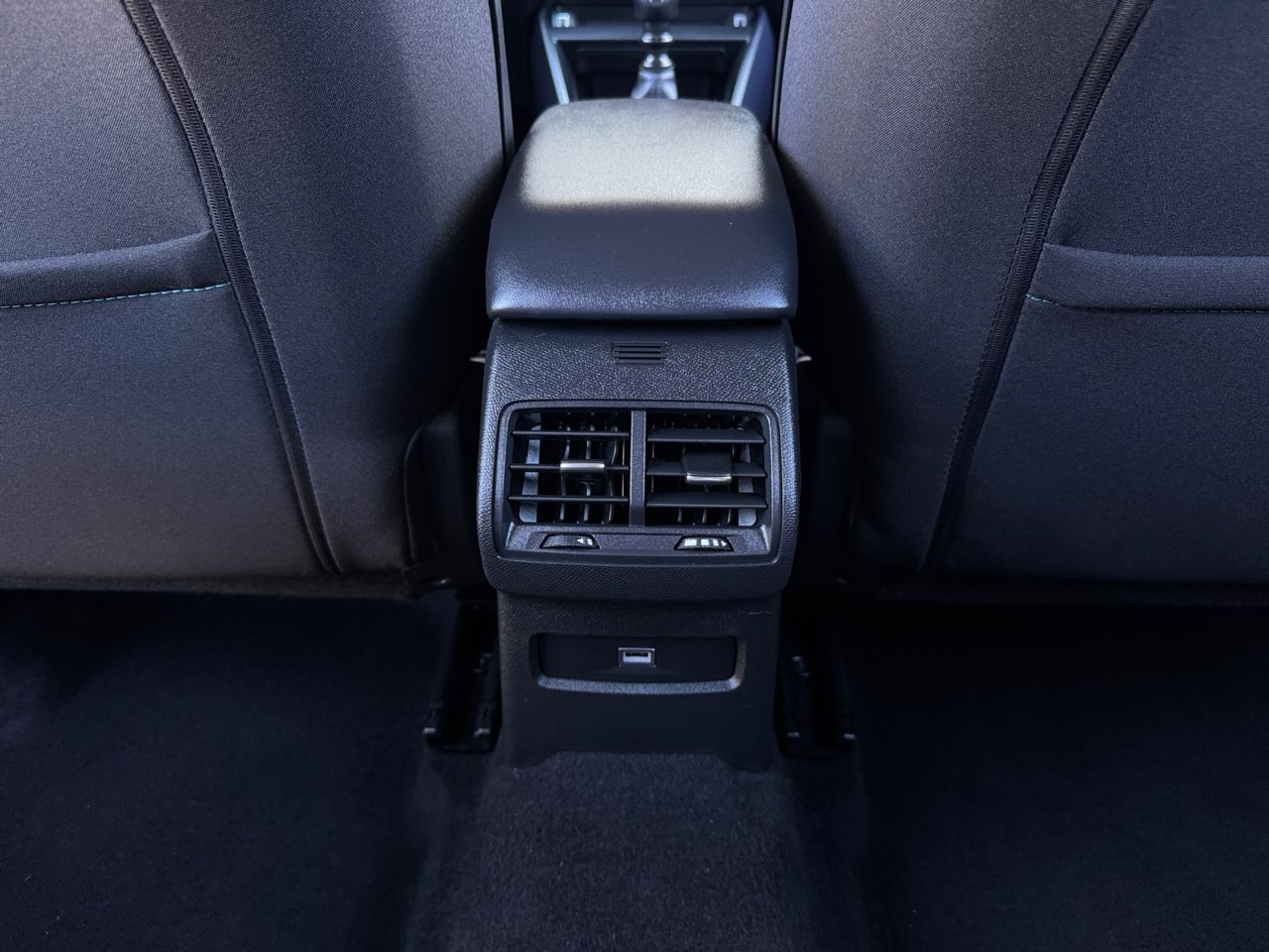 Citroën C4 PURE TECH 130 CV SHINE - Foto 2