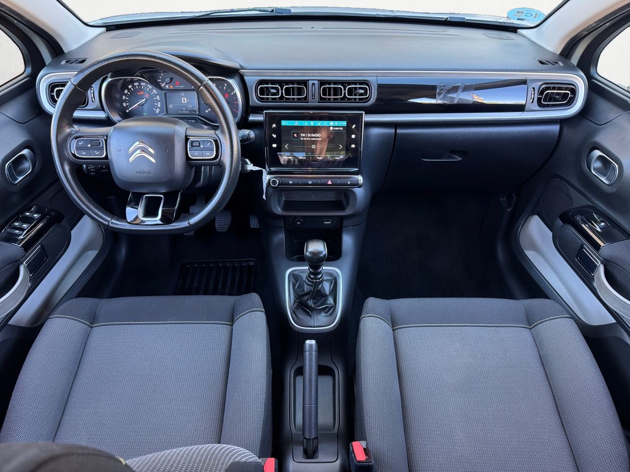 Citroën C3 PURE TECH 110 CV SHINE - Foto 2
