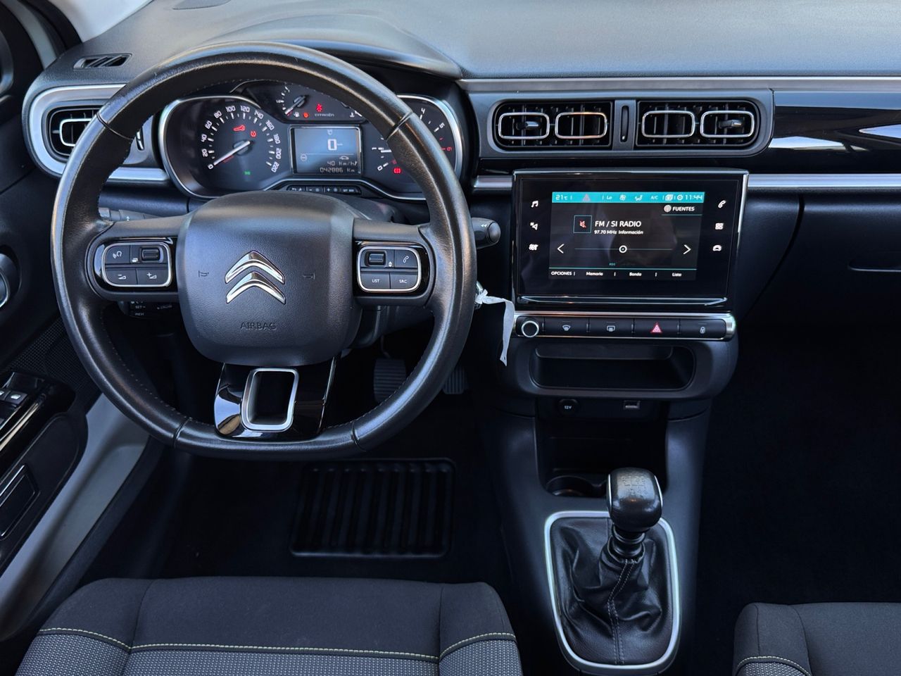 Citroën C3 PURE TECH 110 CV SHINE - Foto 2