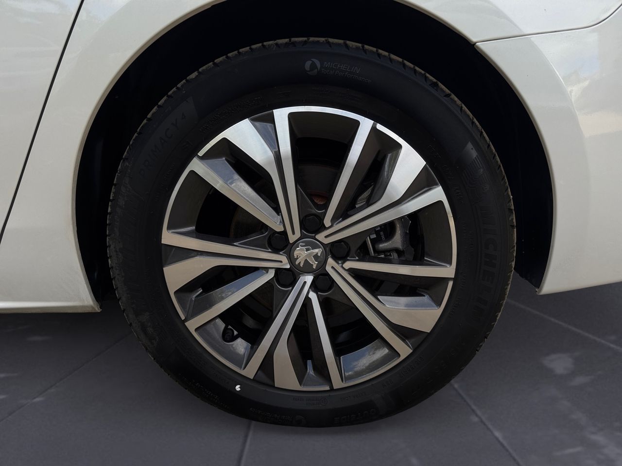 Peugeot 508 ALLURE PACK HYBRID 225 EAT8 - Foto 2