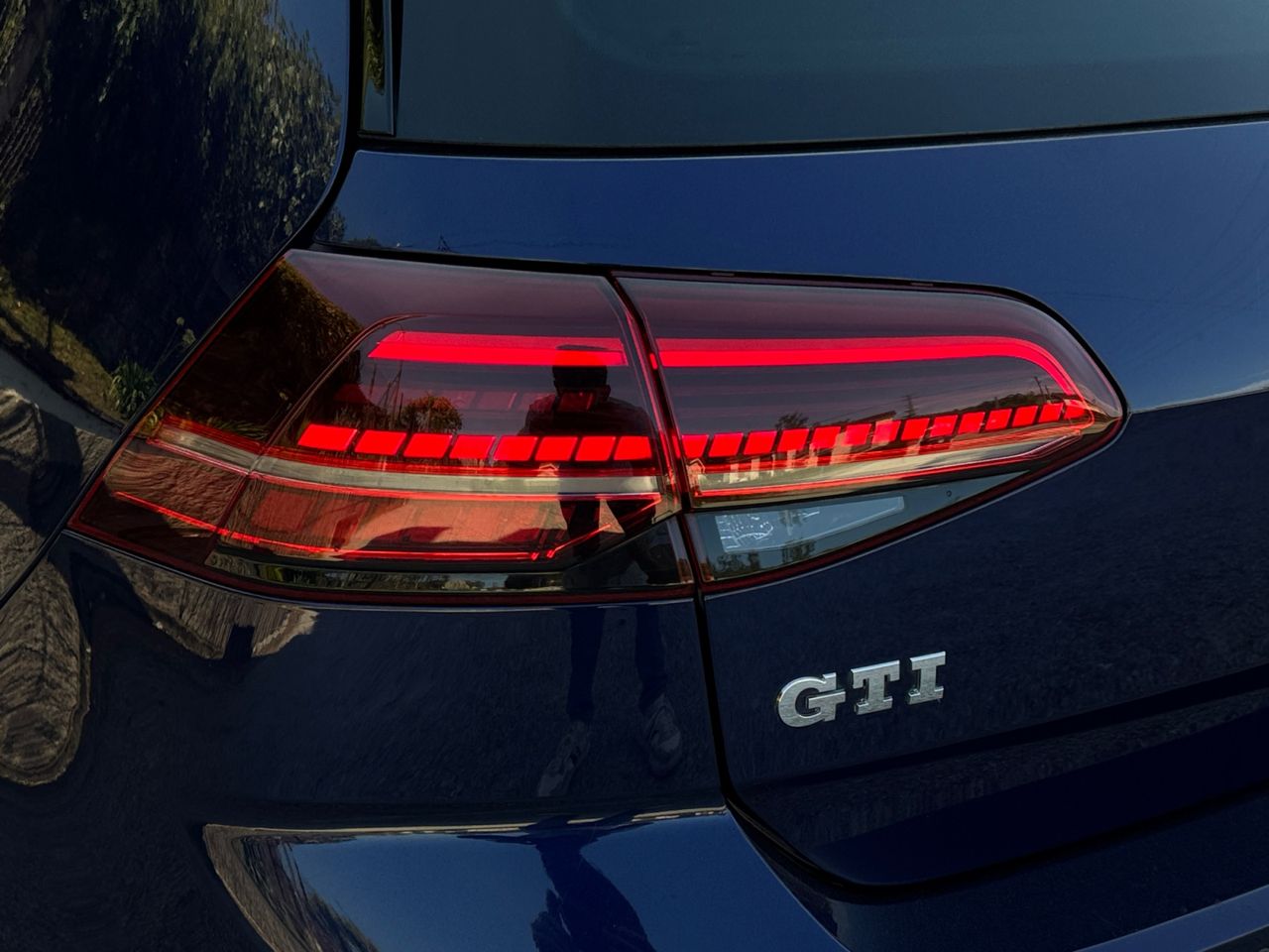 Volkswagen Golf GTI 2.0 TSI 169 KW 230 CV PERFORMANCE - Foto 2