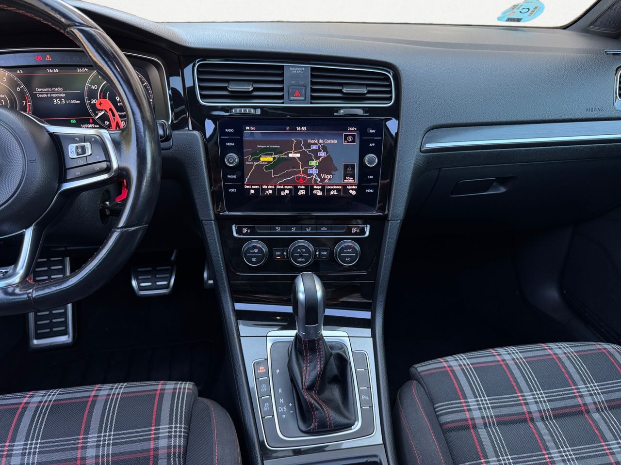 Volkswagen Golf GTI 2.0 TSI 169 KW 230 CV PERFORMANCE - Foto 2