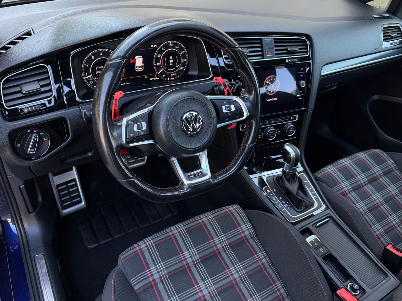 Volkswagen Golf GTI 2.0 TSI 169 KW 230 CV PERFORMANCE - Foto 2