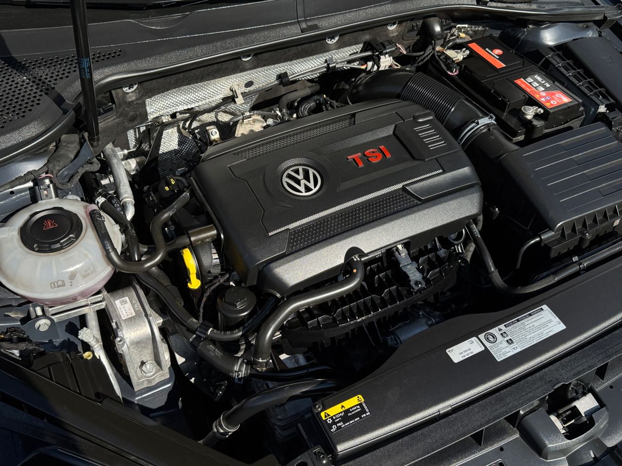 Volkswagen Golf GTI 2.0 TSI 169 KW 230 CV PERFORMANCE - Foto 2