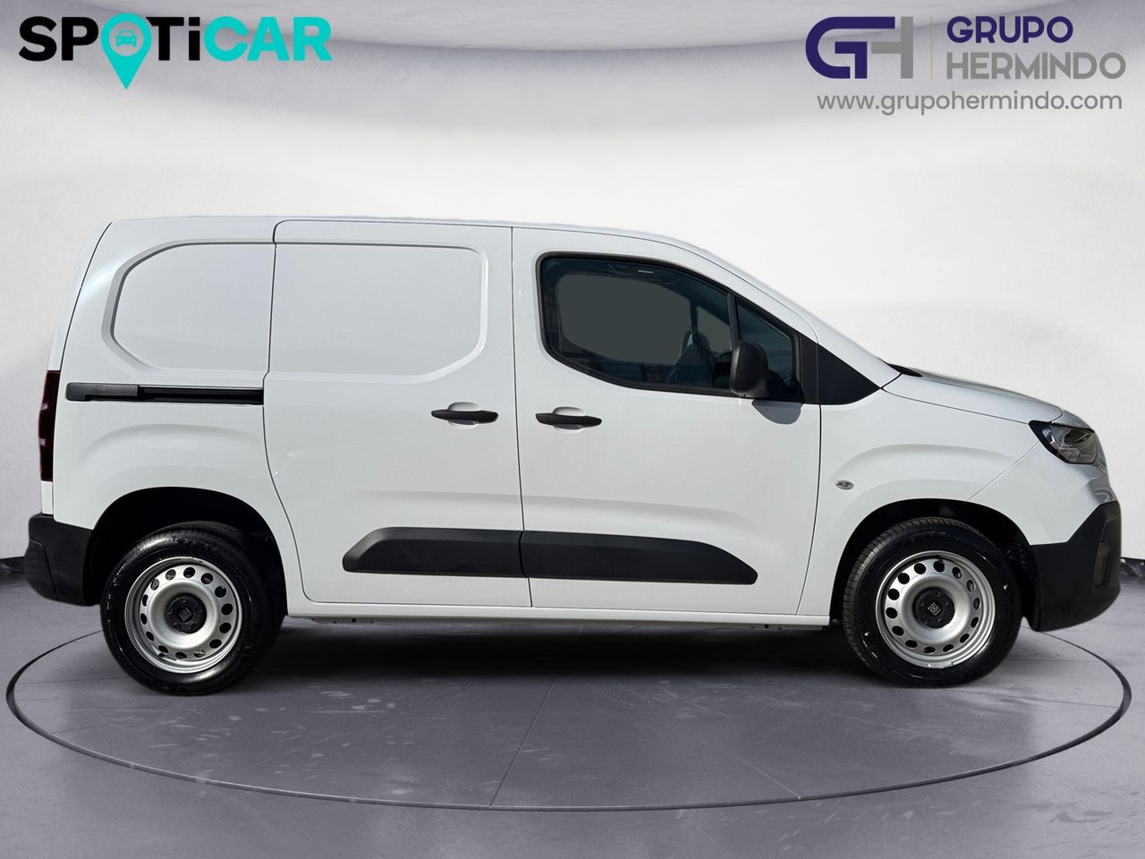 Fiat Doblò FURGON STANDARD 1000 KG BLUE HDI 1.5 L 100 CV - Foto 2