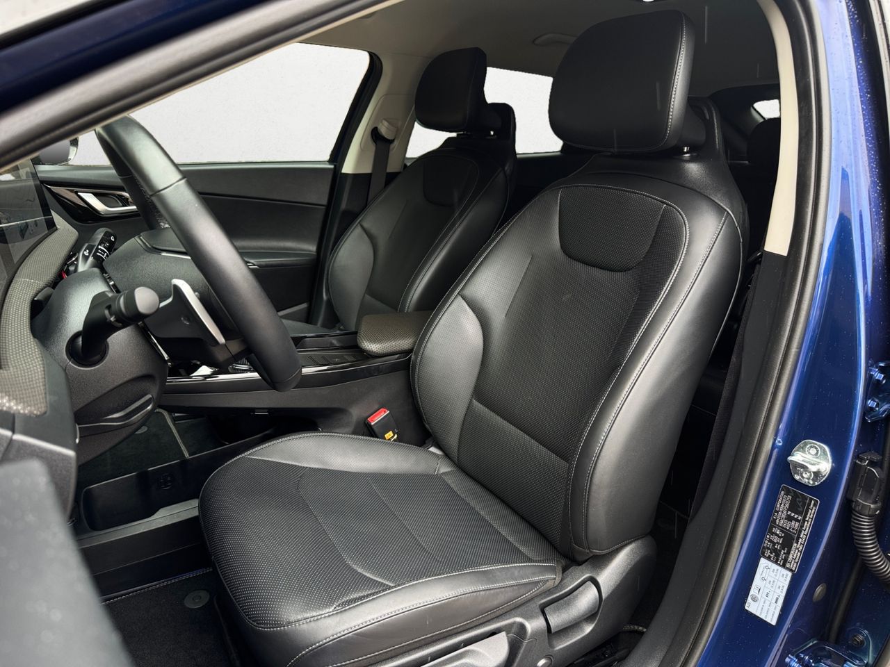 Kia EV6 AIR 77.4 KW H 168 KW RWD LONGE RANGE - Foto 2