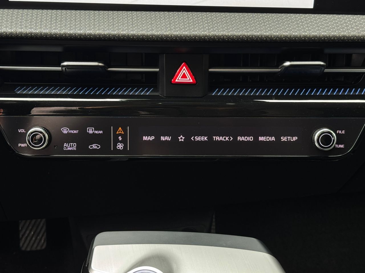 Kia EV6 AIR 77.4 KW H 168 KW RWD LONGE RANGE - Foto 2