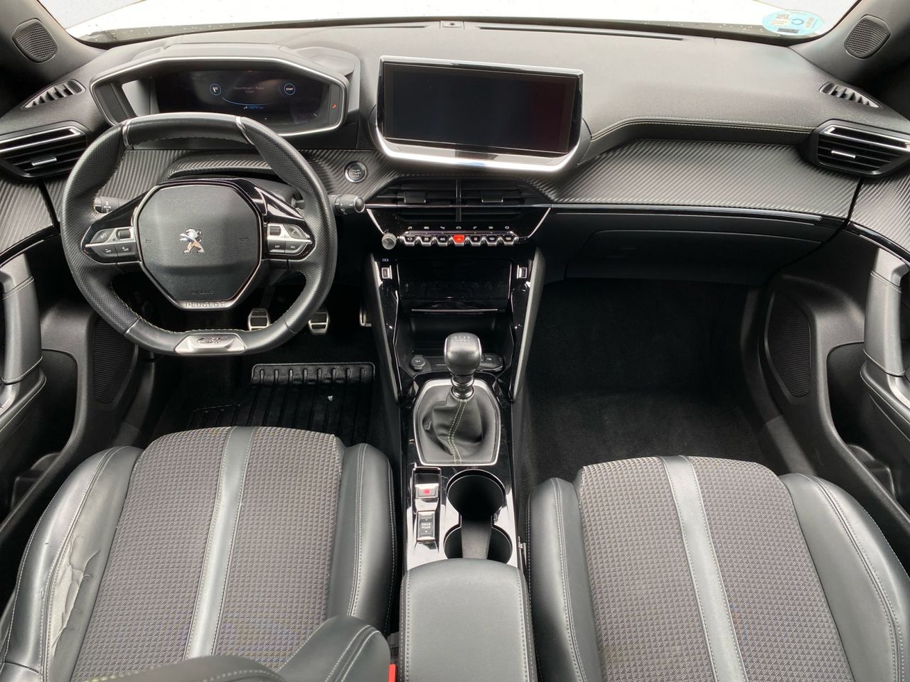 Peugeot 2008 GT LINE BLUE HDI 100 CV - Foto 2