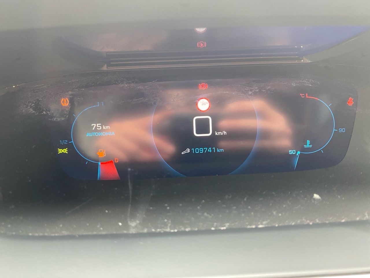 Peugeot 2008 GT LINE BLUE HDI 100 CV - Foto 2