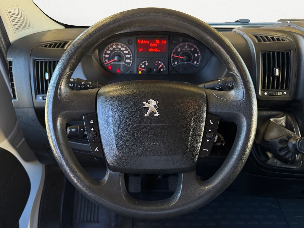 Peugeot Boxer FURGON PACK 335 L3 H2 BLUE HDI 140 CV - Foto 2
