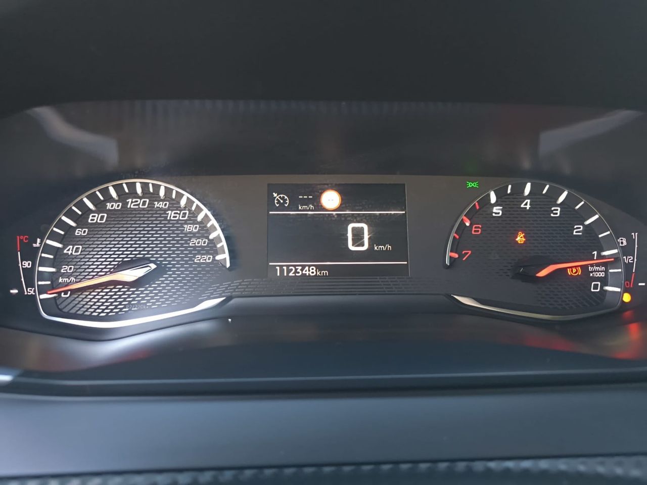 Peugeot 208 ACTIVE PACK BLOUE HDI 100 CV - Foto 2