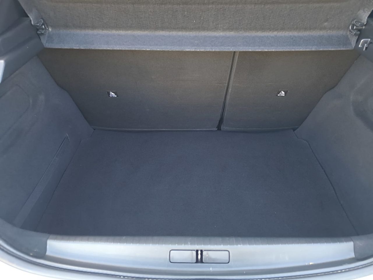 Peugeot 208 ACTIVE PACK BLOUE HDI 100 CV - Foto 2