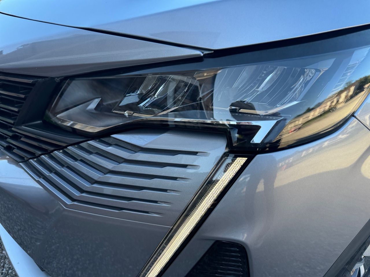 Peugeot 3008 Hybrid ALLURE PACK HYBRID 225 EAT8 - Foto 2