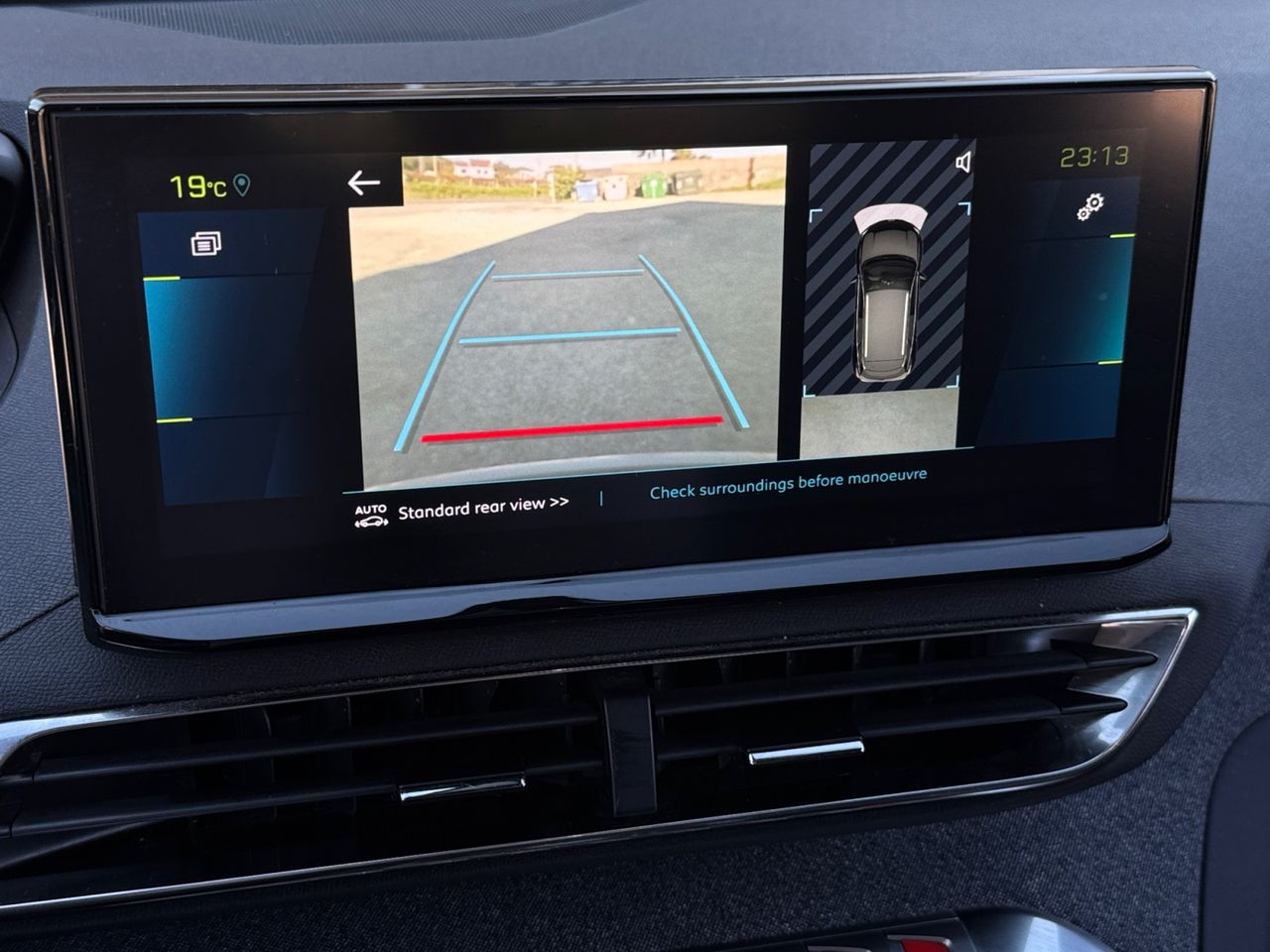 Peugeot 3008 Hybrid ALLURE PACK HYBRID 225 EAT8 - Foto 2