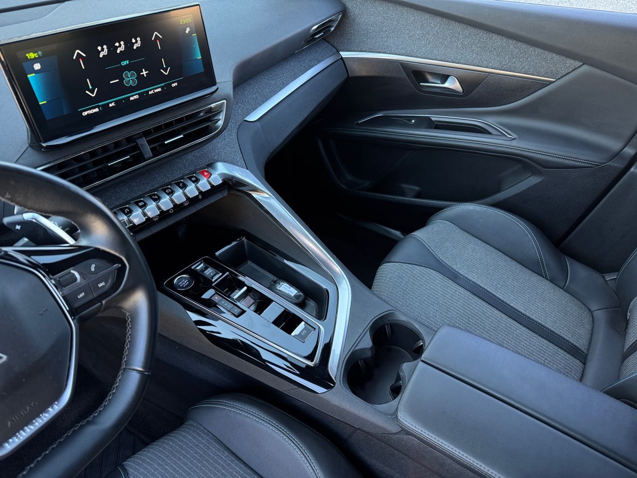 Peugeot 3008 Hybrid ALLURE PACK HYBRID 225 EAT8 - Foto 2