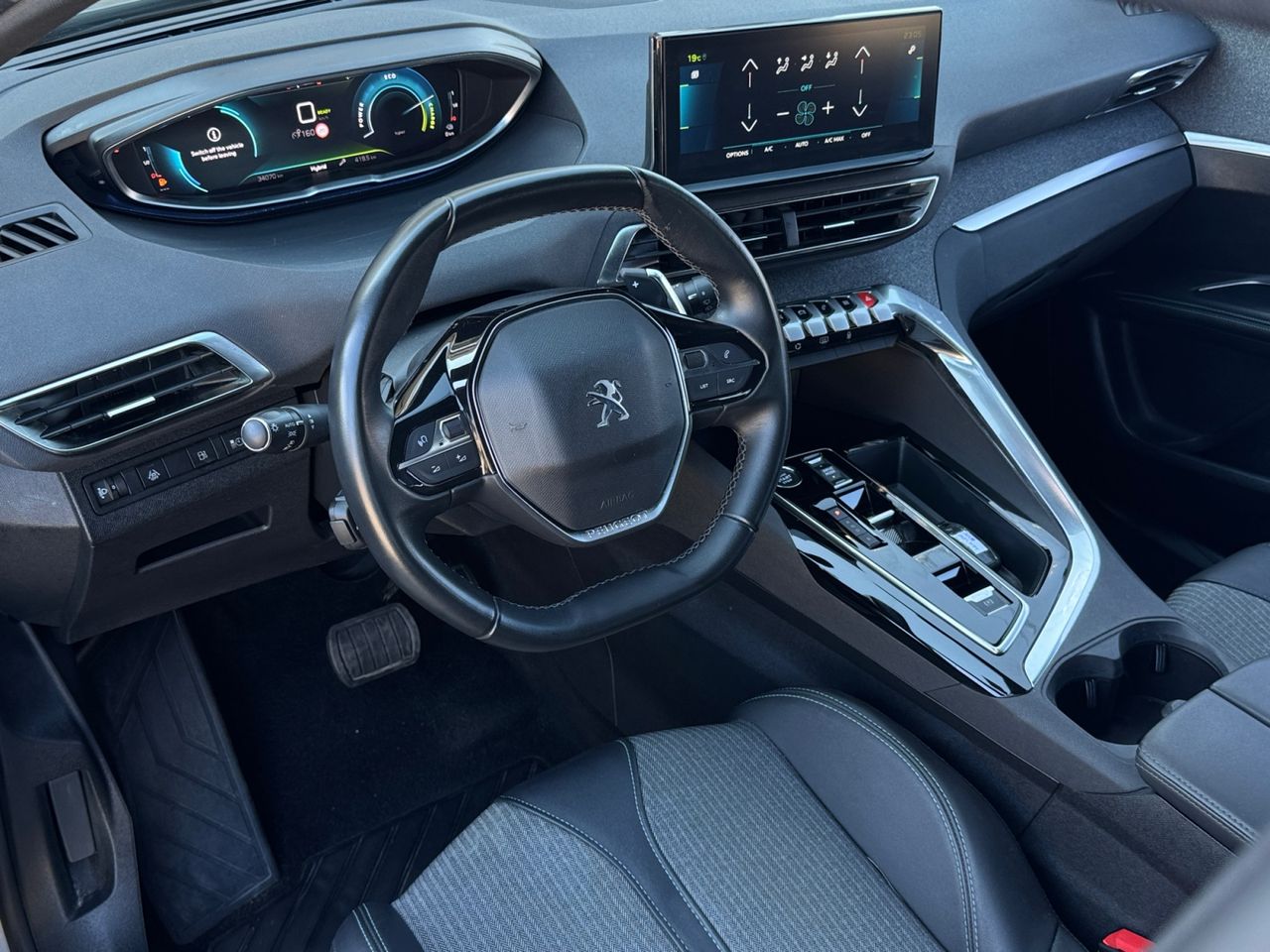 Peugeot 3008 Hybrid ALLURE PACK HYBRID 225 EAT8 - Foto 2