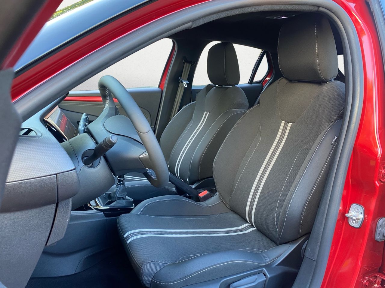 Opel Corsa YES 1.2T XHL MT6 - Foto 2