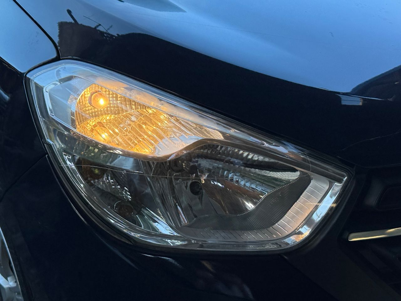 Dacia Lodgy LAUREATE TCE 85 KW 115 CV 7 PLAZAS - Foto 2
