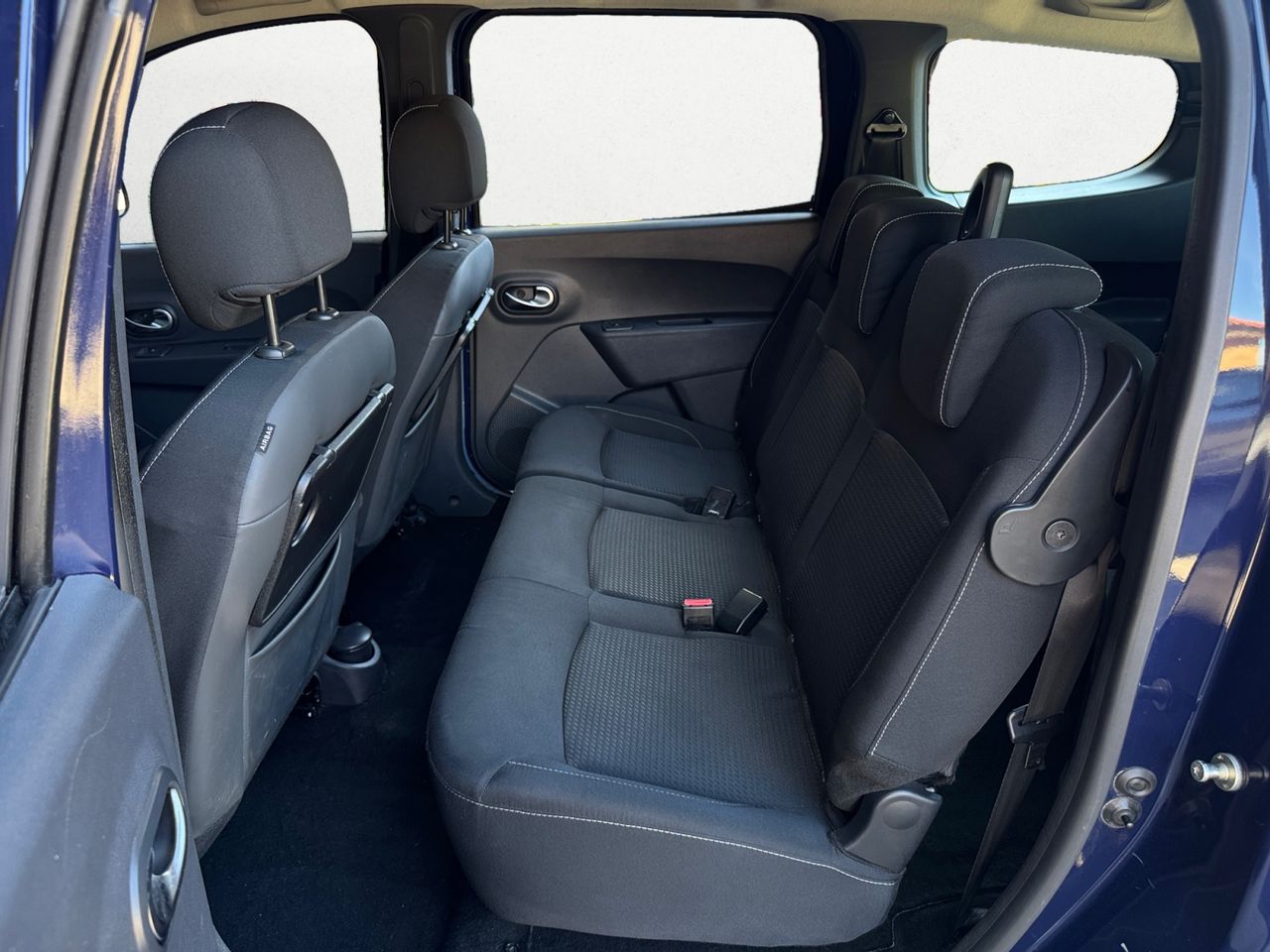 Dacia Lodgy LAUREATE TCE 85 KW 115 CV 7 PLAZAS - Foto 2
