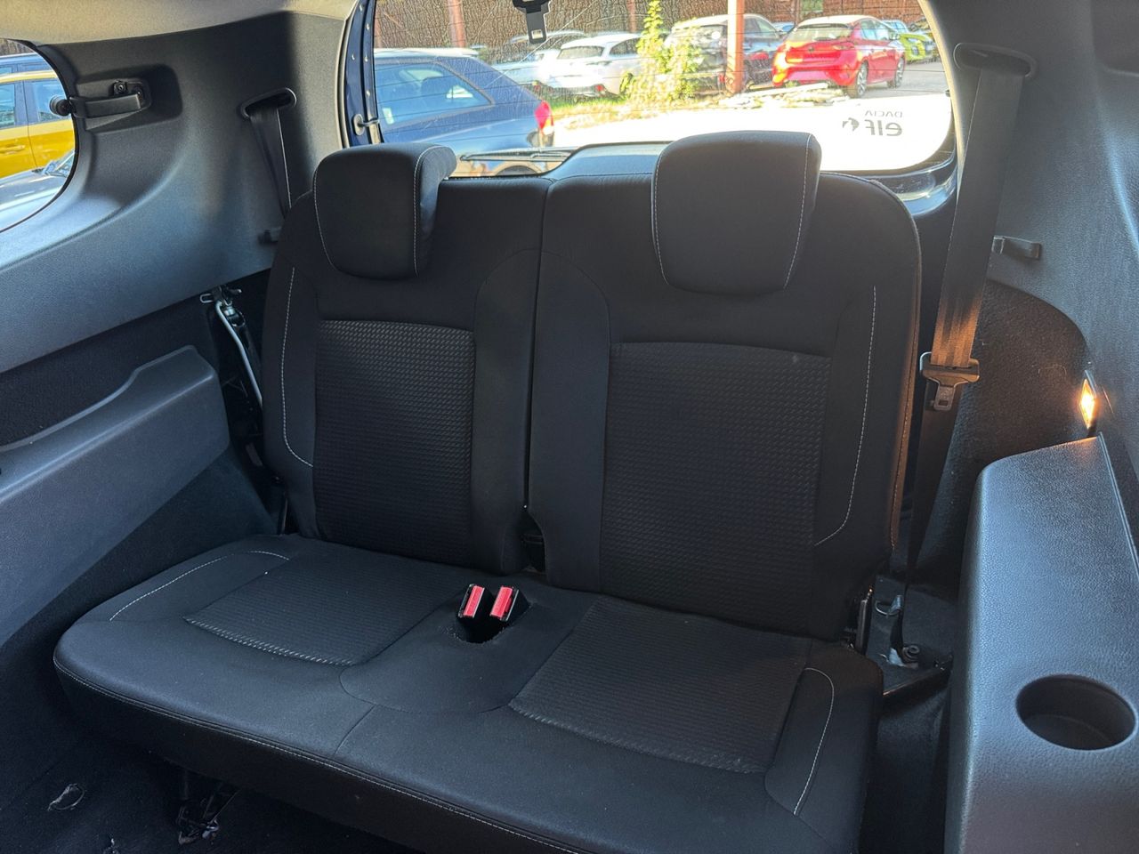 Dacia Lodgy LAUREATE TCE 85 KW 115 CV 7 PLAZAS - Foto 2
