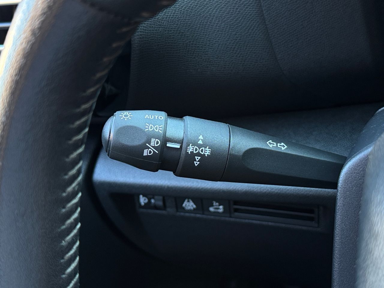 Citroën C4 X PURE TECH 100 CV FEEL - Foto 2