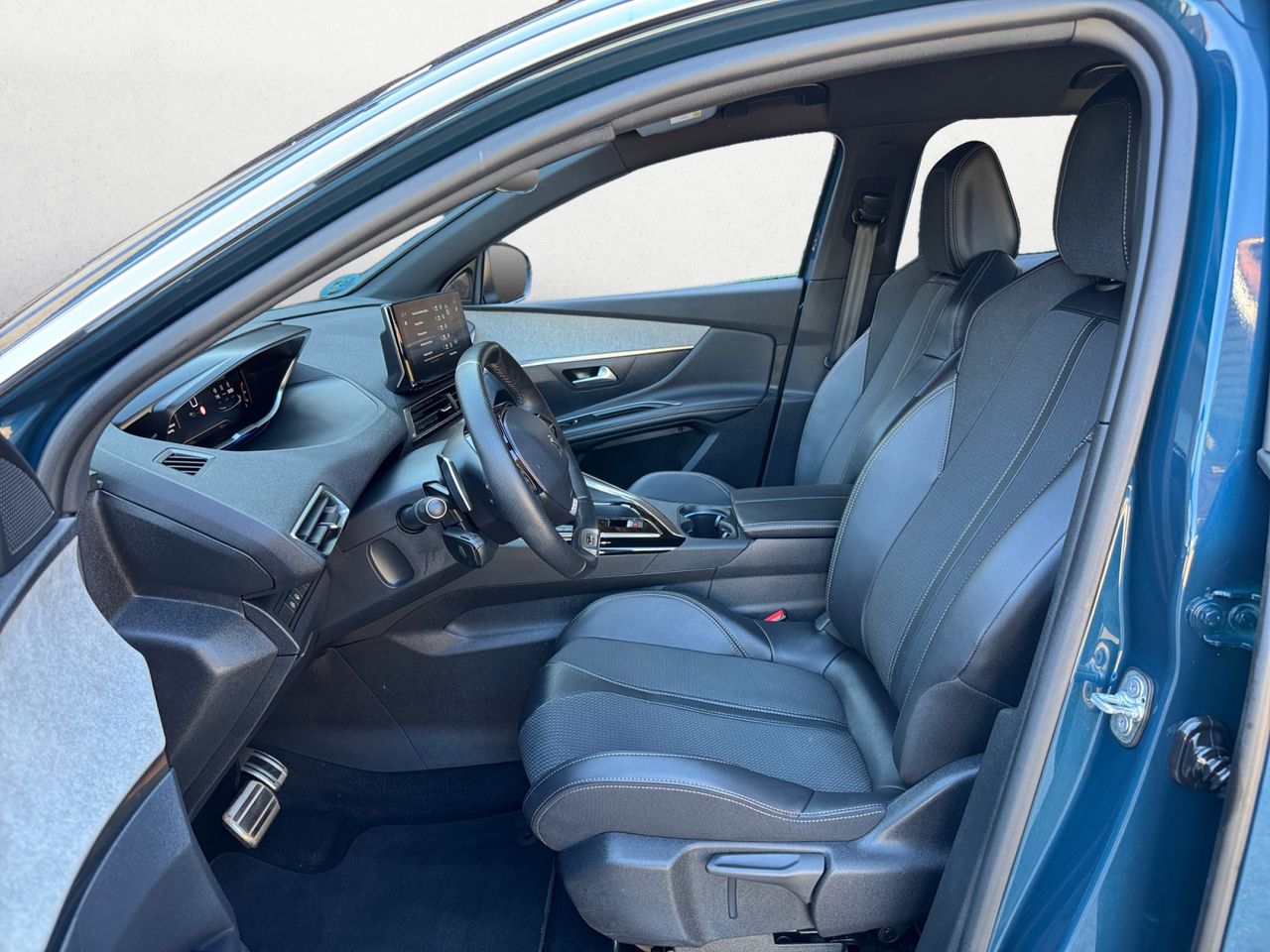 Peugeot 3008 GT BLUE HDI 130 CV EAT8 - Foto 2
