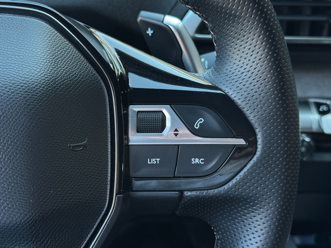 Peugeot 3008 GT BLUE HDI 130 CV EAT8 - Foto 2