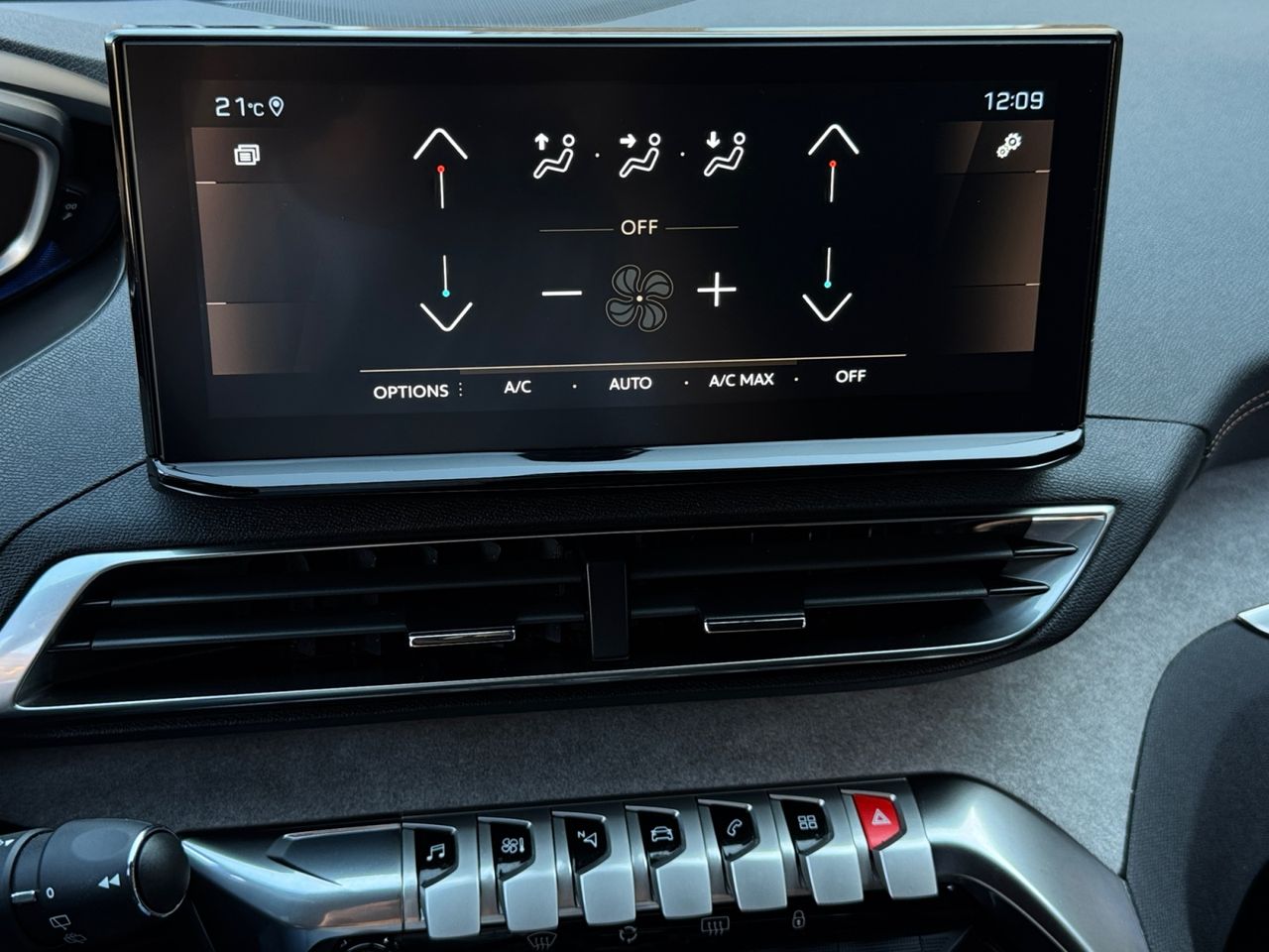 Peugeot 3008 GT BLUE HDI 130 CV EAT8 - Foto 2