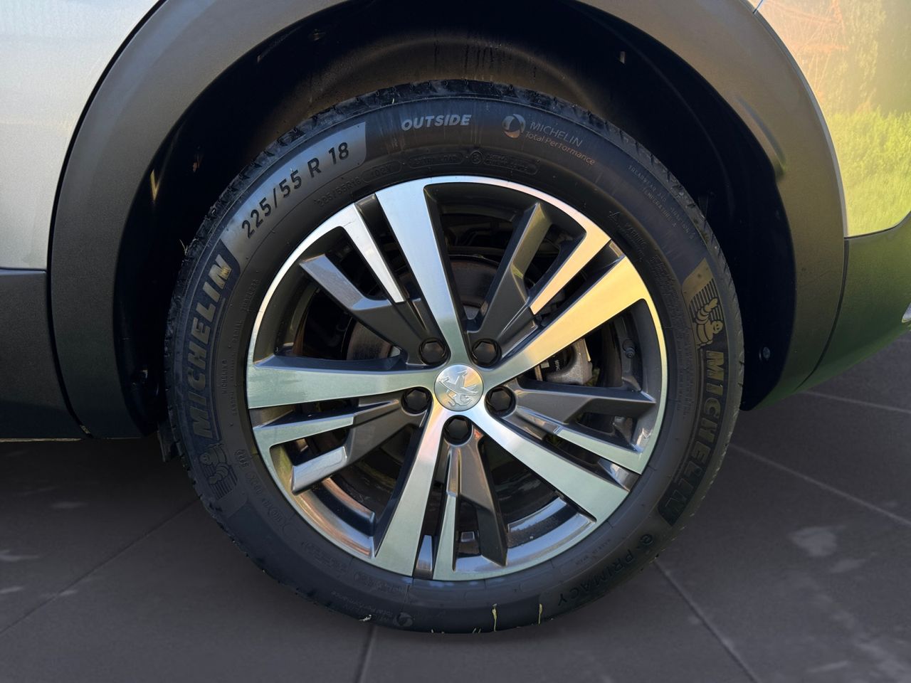 Peugeot 3008 Hybrid ALLURE PACK HYBRID 225 EAT8 - Foto 2