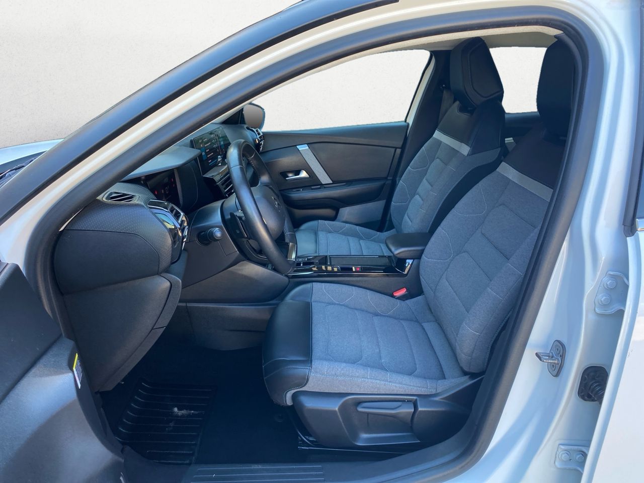 Citroën C4 BLUE HDI 130 CV EAT8 FEEL PACK - Foto 2