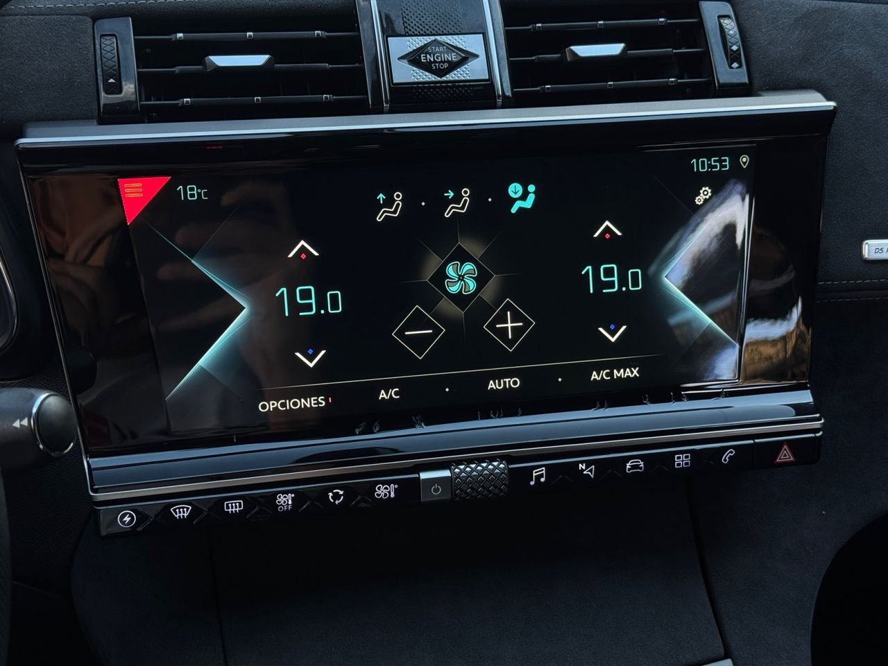 DS DS 7 Crossback E TENSE 300 4X4 PERFORMANCE LINE - Foto 2