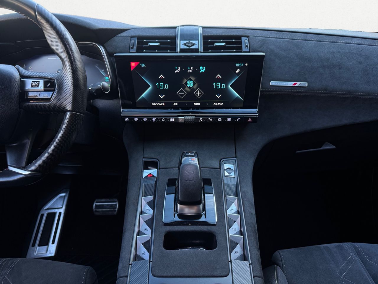 DS DS 7 Crossback E TENSE 300 4X4 PERFORMANCE LINE - Foto 2