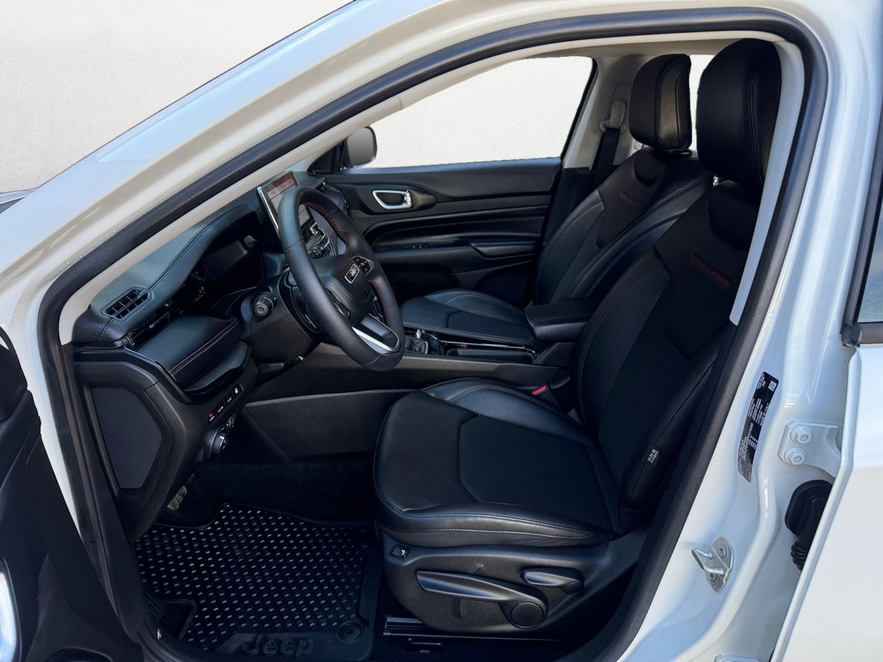 Jeep Compass TRAILHAWK 1.3 240 CV PHEV - Foto 2