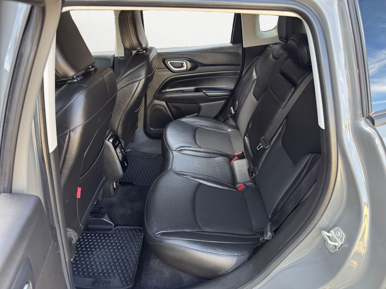 Jeep Compass TRAILHAWK 1.3 240 CV PHEV - Foto 2