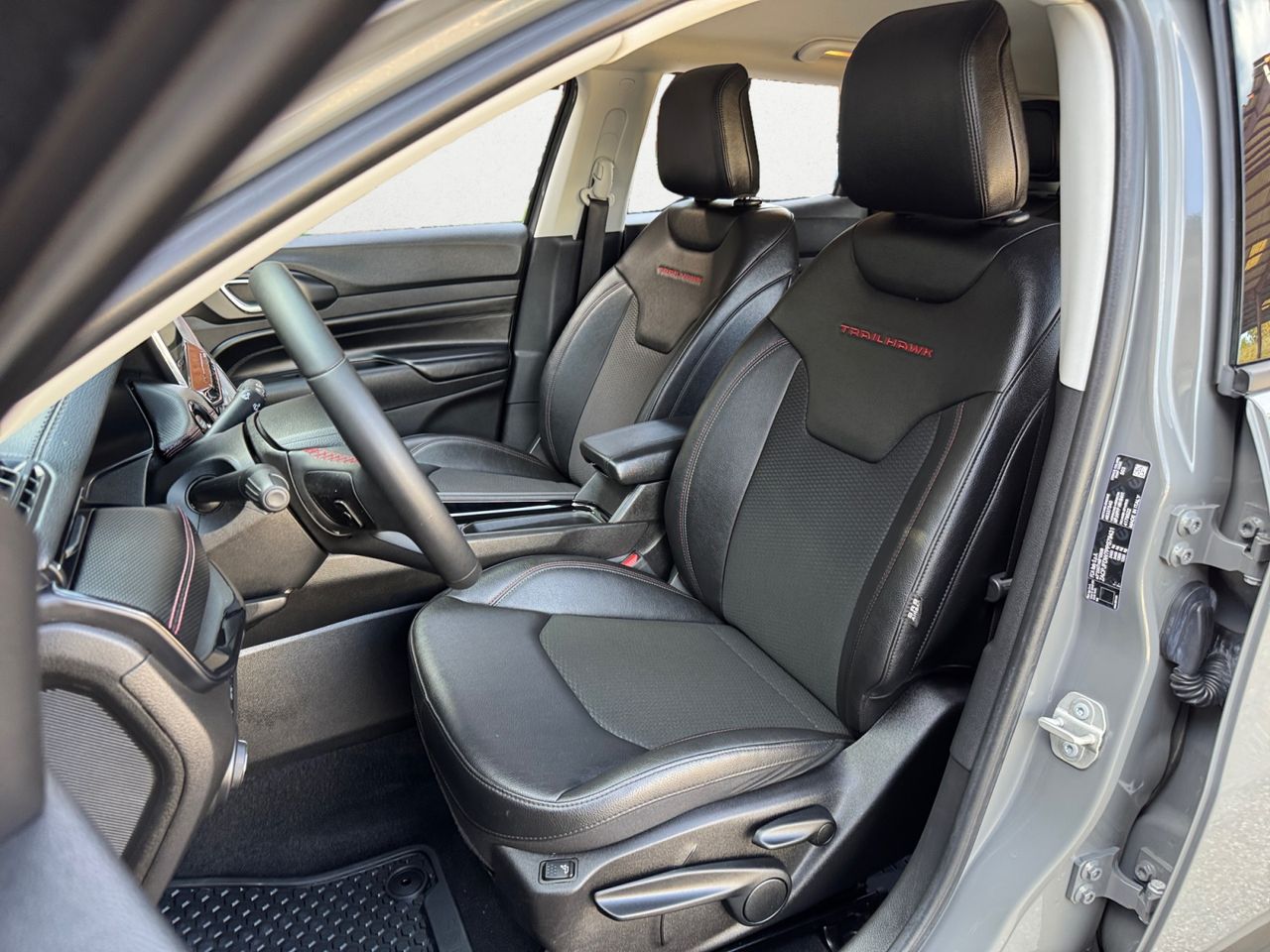 Jeep Compass TRAILHAWK 1.3 240 CV PHEV - Foto 2
