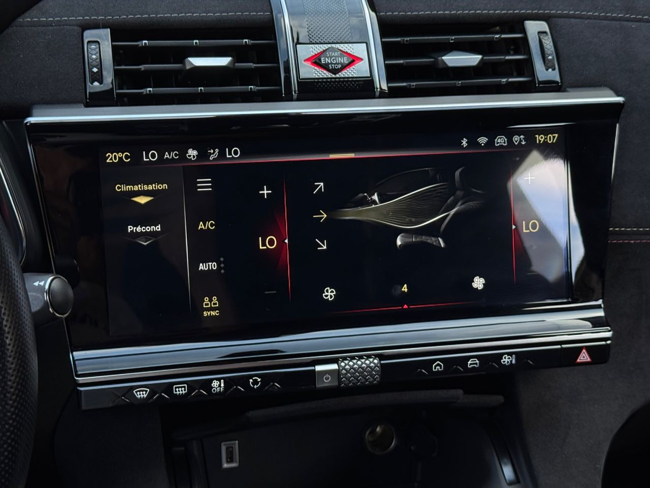 DS DS 7 Crossback E TENSE 4X4 300 PERFORMANCE LINE - Foto 2