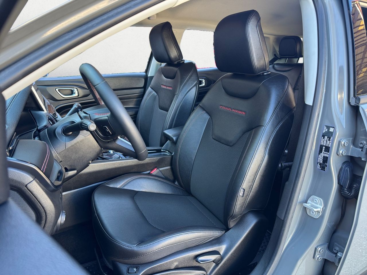 Jeep Compass TRAILHAWK 1.3 240 CV PHEV - Foto 2