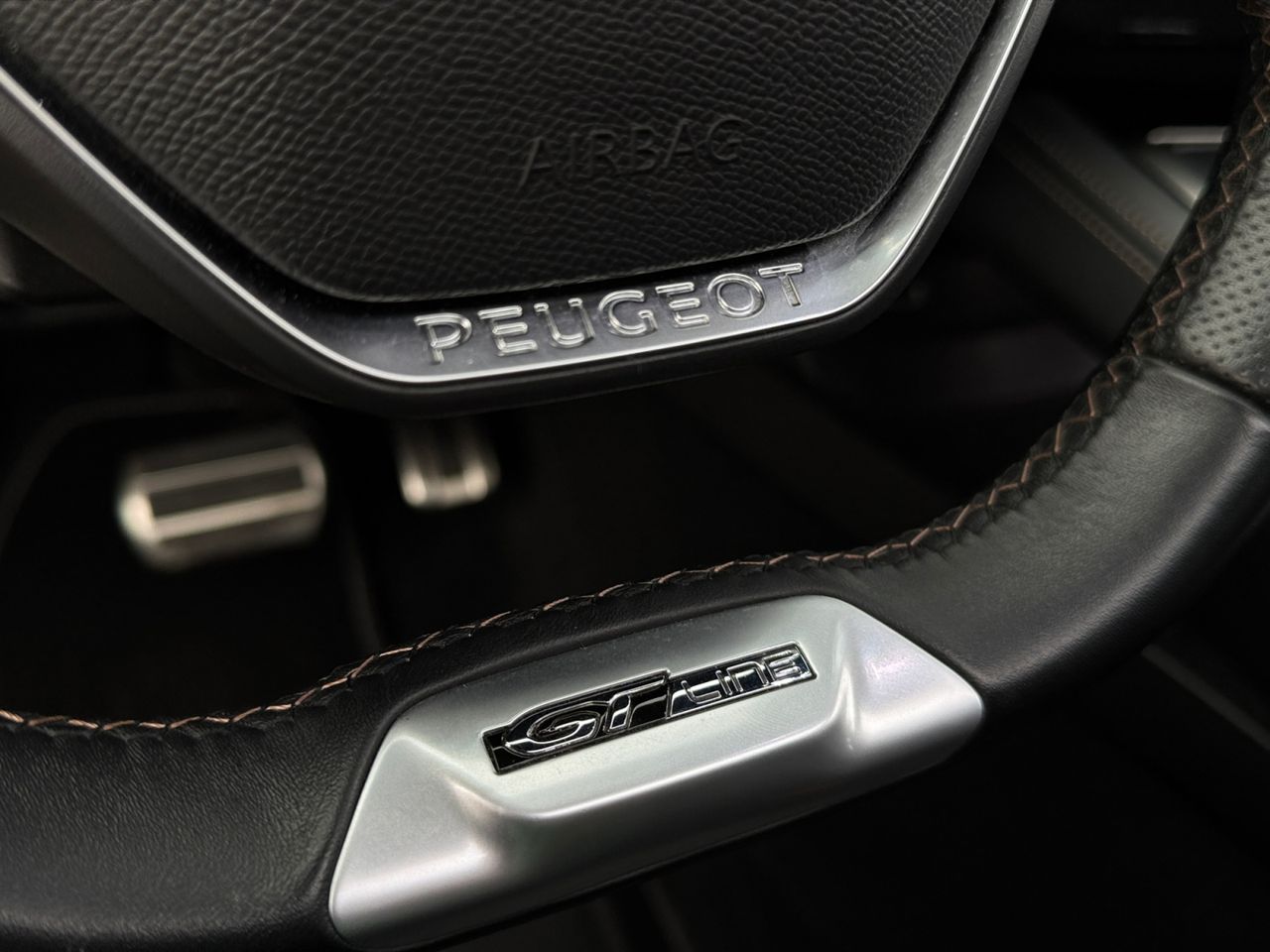 Peugeot 508 Hybrid GT LINE HYBRID 225 e-EAT8 - Foto 2