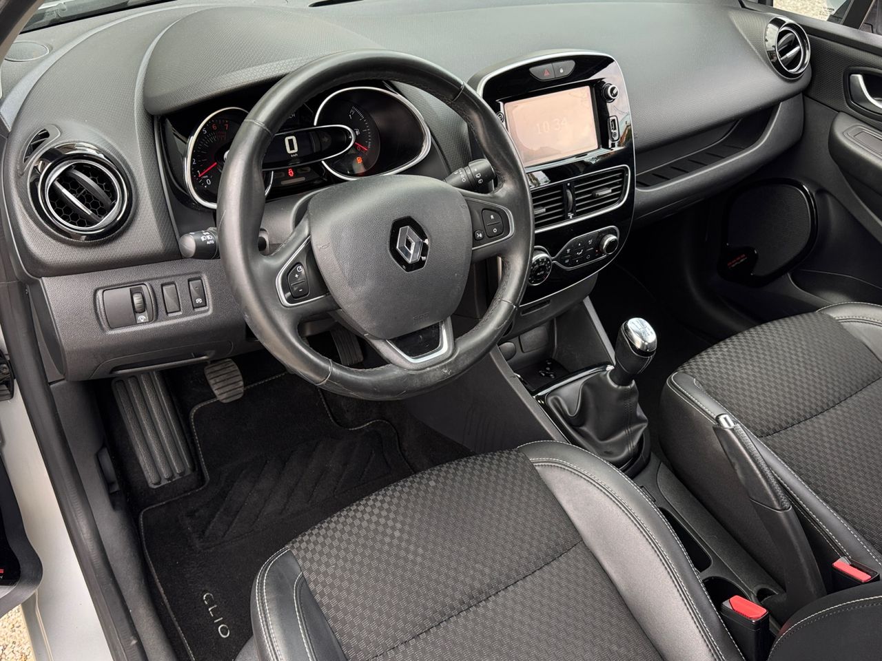 Renault Clio ZEN ENERGY TCE 66 KW 90 CV - Foto 2