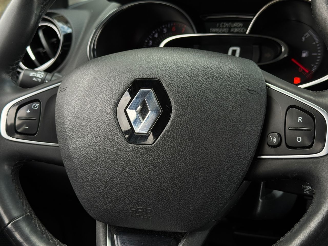 Renault Clio ZEN ENERGY TCE 66 KW 90 CV - Foto 2