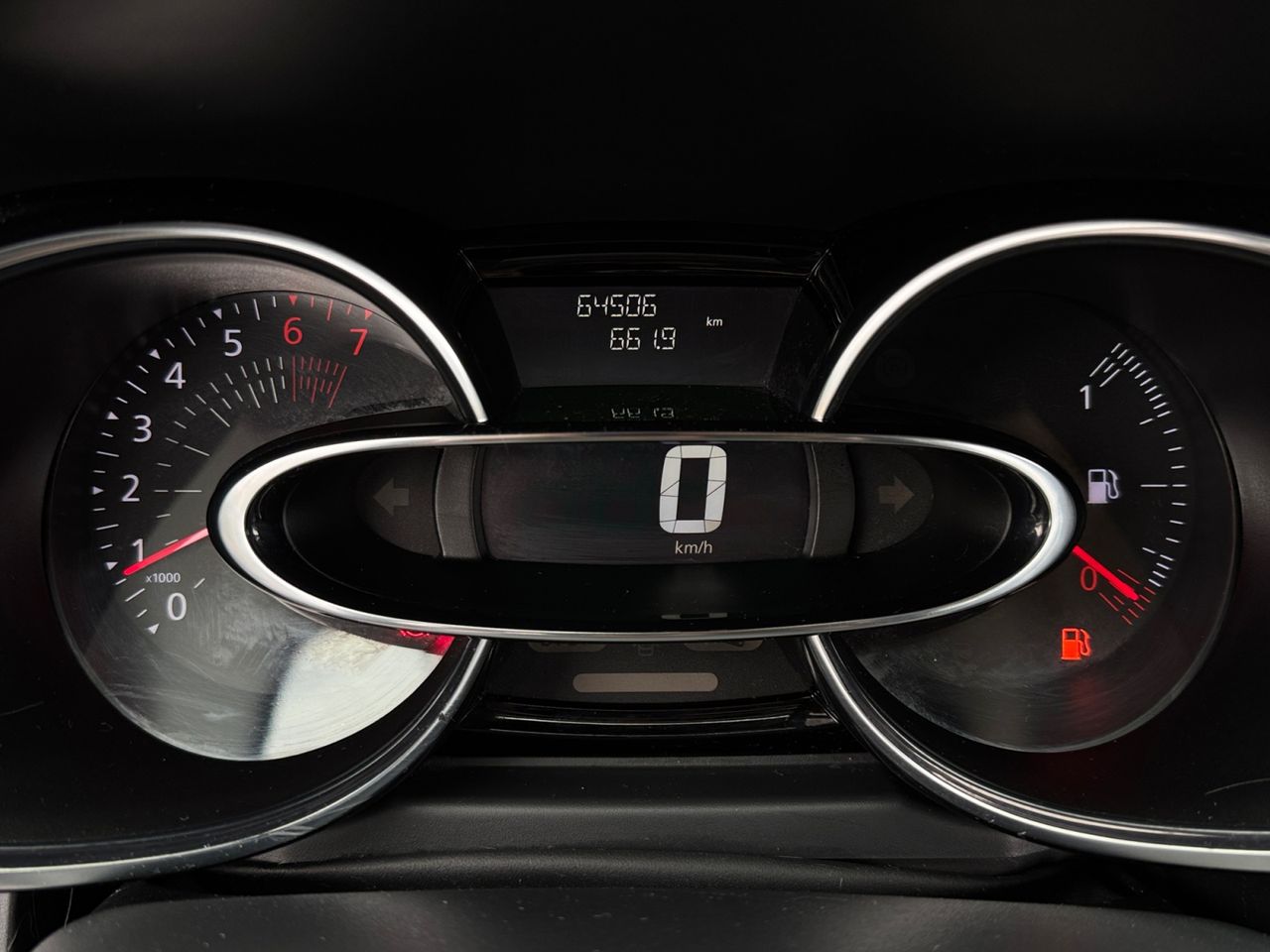 Renault Clio ZEN ENERGY TCE 66 KW 90 CV - Foto 2