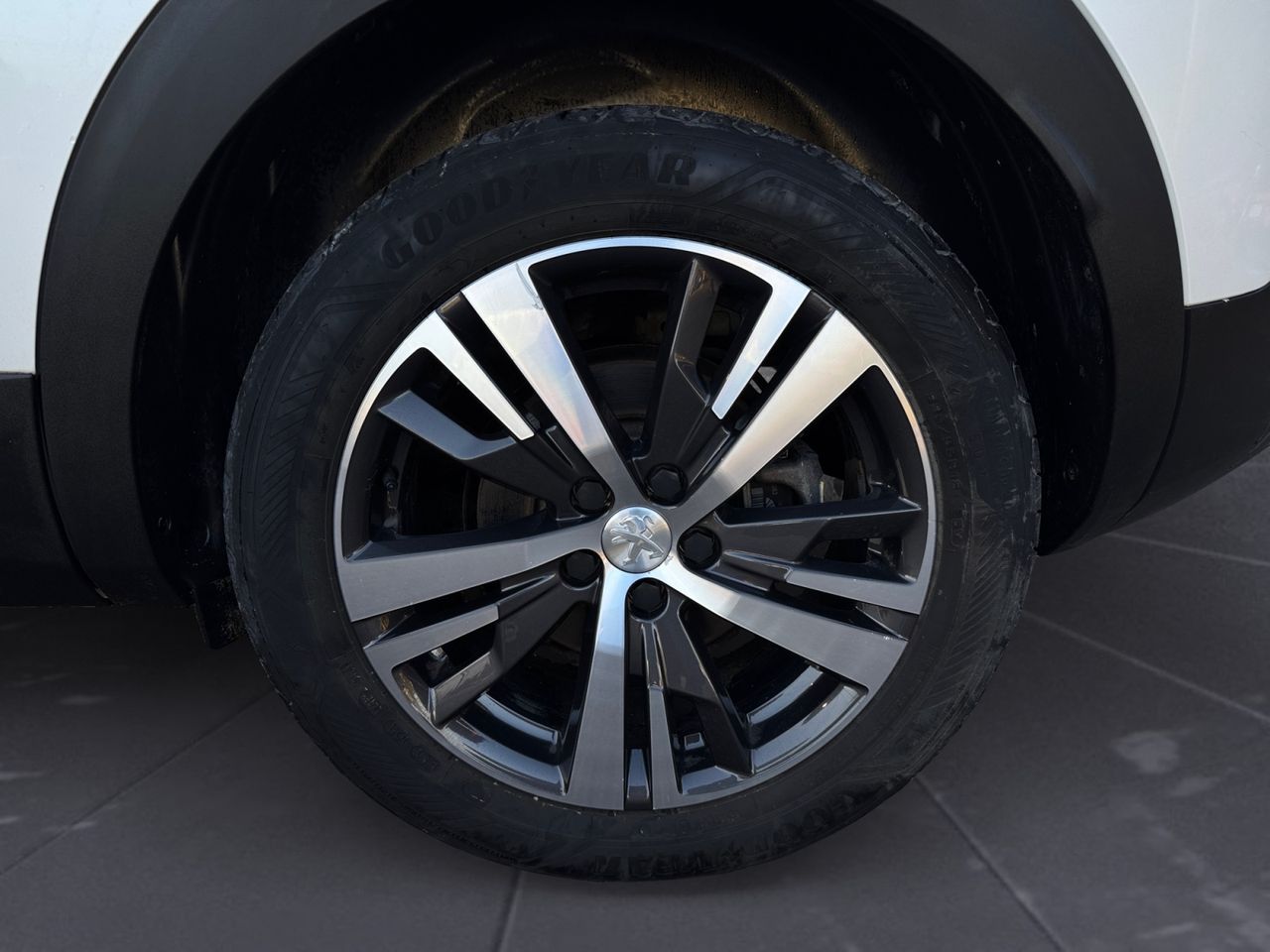 Peugeot 3008 ALLURE PACK PURE TECH 130 CV - Foto 2
