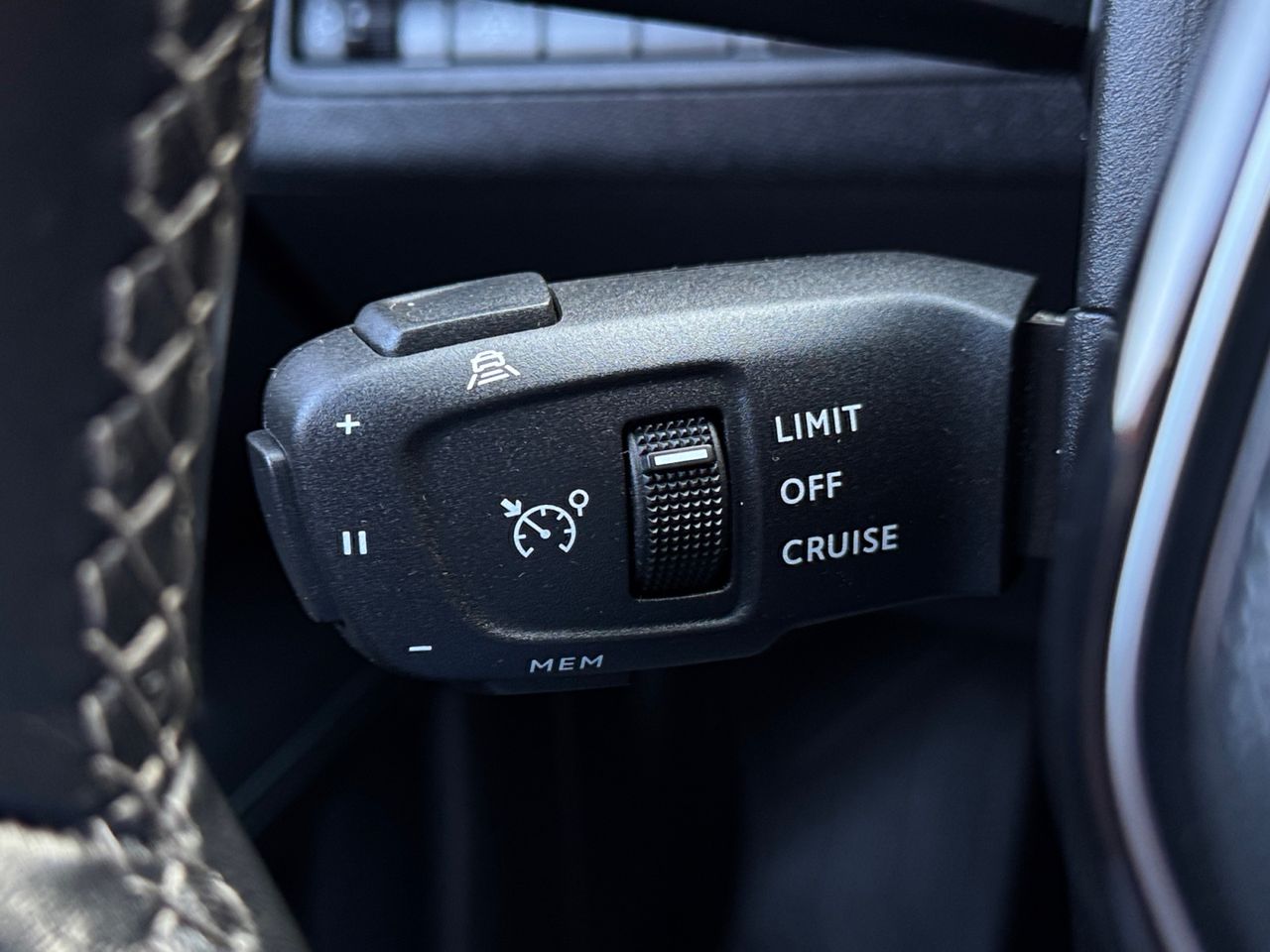 Peugeot 3008 ALLURE PACK PURE TECH 130 CV - Foto 2