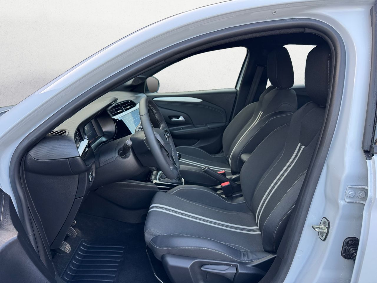 Opel Corsa GS 1.2T XHL MT6 S/S 100 CV - Foto 2
